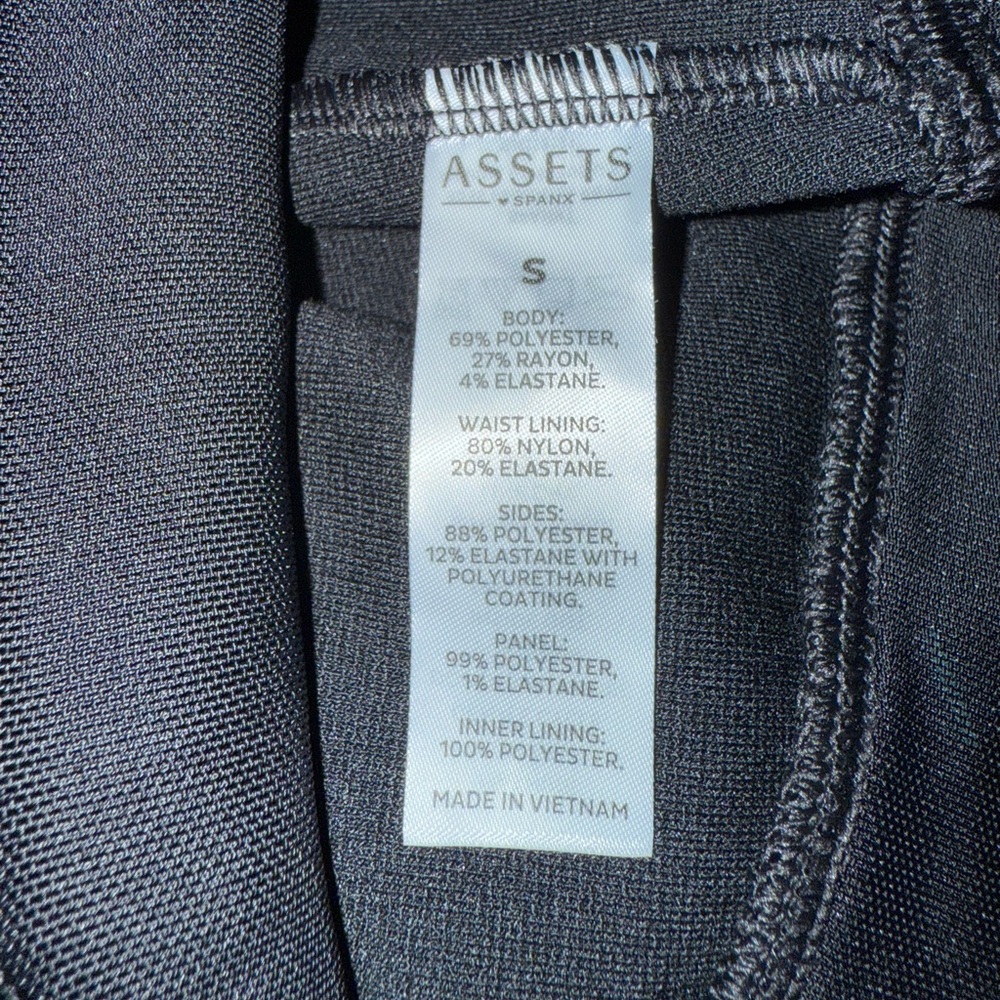 Assets Spanx Leggings Size Small 20305R Moto Faux Leather Ponte Black - Picture 7 of 8